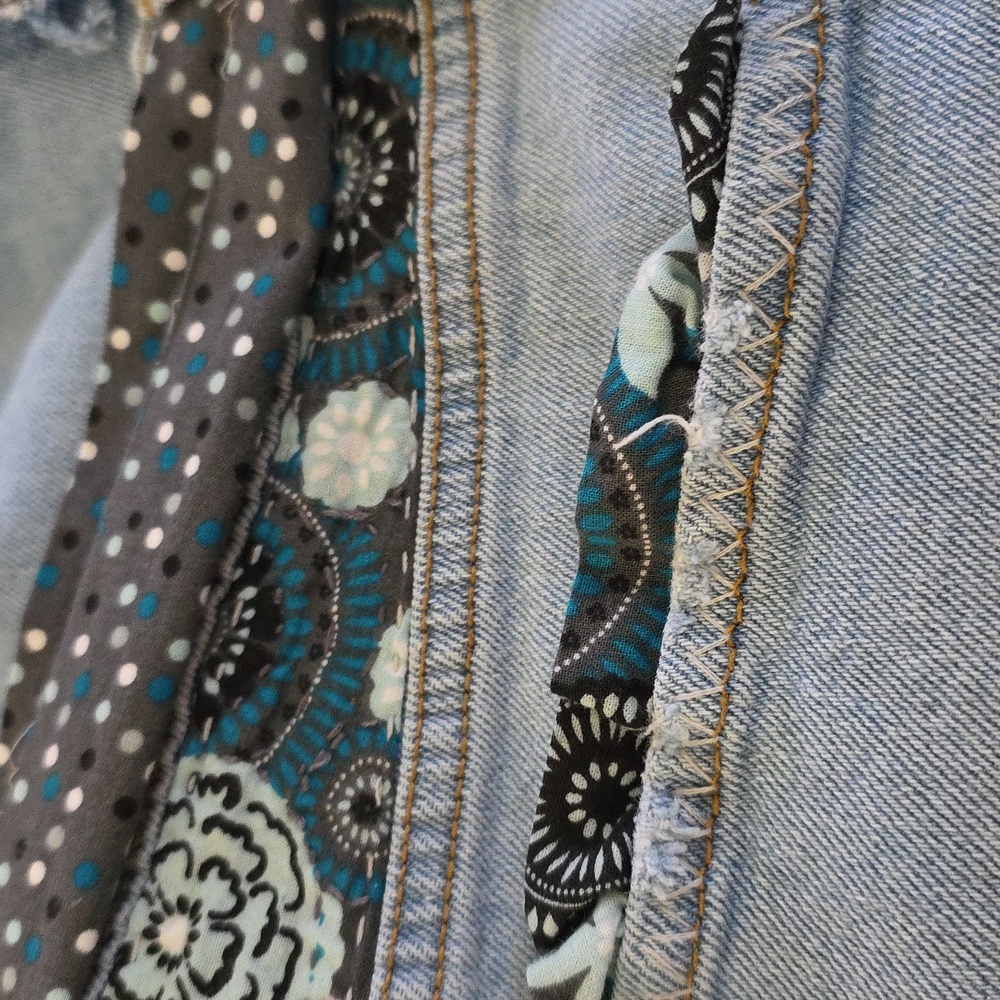 Upcycled Molly Made It  skirt with polka-dots and flowers - Picture 8 of 13